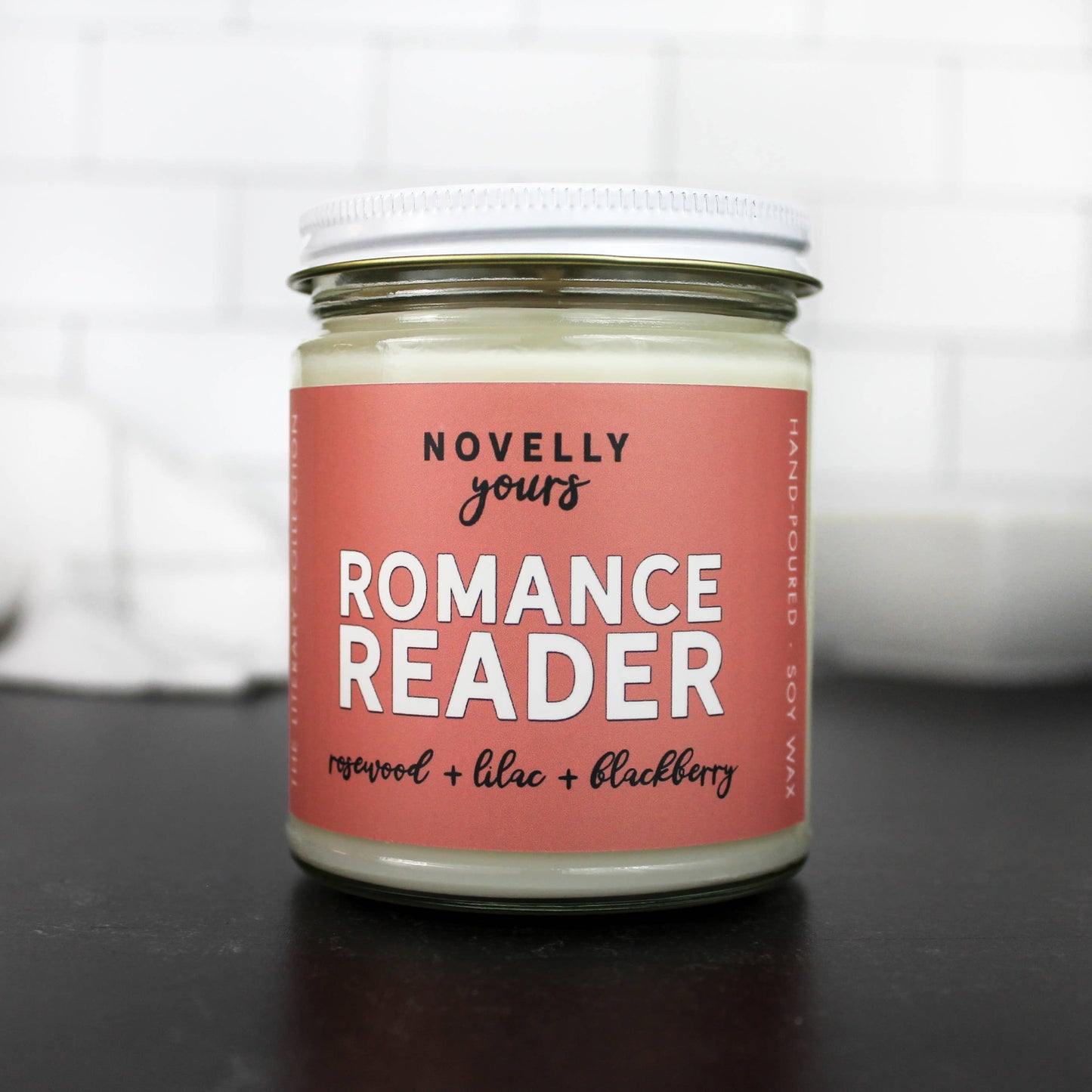 Romance Reader candle - 9 oz